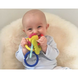 teething toy with silicone teether links baby teething in use