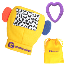 Laden Sie das Bild in den Galerie-Viewer, gummee glove teething mitten for babies teething ring set with silicone baby teether with detachable heart teether and laundry / travel bag