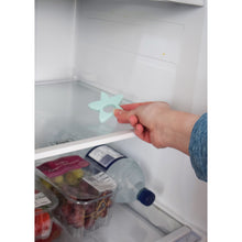 Laden Sie das Bild in den Galerie-Viewer, silicone star shaped teether can be refrigerated