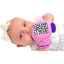 Laden Sie das Bild in den Galerie-Viewer, gummee glove teething mitten for babies teething ring set with silicone baby teether in use