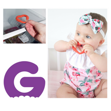 Laden Sie das Bild in den Galerie-Viewer, silicone heart teething ring for young teethers