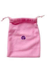 Load image into Gallery viewer, Gummee Ultimate Pack GG Pink, Link N Teethe and Polka Bib